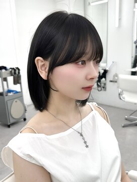 アマトウキョウ アユンチェ(AMA TOKYO×AYUNCHE) 前髪顔まわり韓国ヘアレイヤーカットサイドバンク2wayバンク韓国