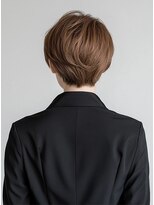 ドアーズ(Door's) 30代40代ショート白髪染めグレイカラーボブ艶栄名駅伏見丸の内