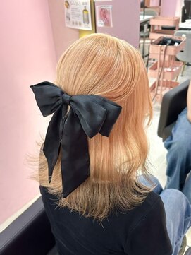 ミーナ バイ ワンズ 町田(mina by one's kyougoku) ハッシュカット フルバング 愛され ブリーチ レッドブラウン