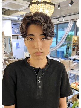 シュプール(SPUR) MEN’S/シャドウパーマ/ニュアンスウルフ/神戸岡本