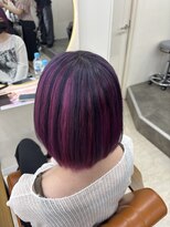 アン(Hair make un)&nbsp;ビビットピンク×パープルのアンブレラカラー