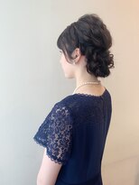 ルアナ ヘアメイク(Luana hair make)&nbsp;結婚式お呼ばれアレンジダウンシニヨン