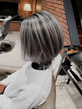 コース(CORS) 【CORS高崎】バレイヤージュ　ウルフ　ボブ　シルバーグレージュ