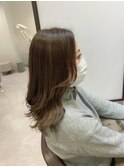 インナーカラー×ハイライト ホワイトベージュ