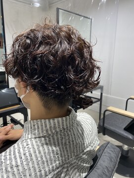フェイバーバイリフ(FAVOR by Ref.) メンズカット×スパイラルパーマ