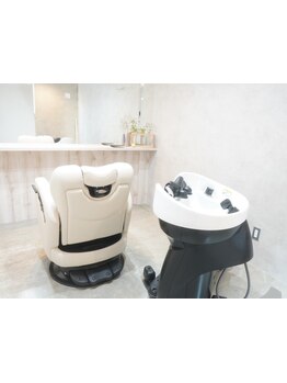 HOT PEPPER Beauty AWARD 2025 ベストサロン部門 注目サロン選出!個室でのヘッドスパで至福のひと時を＊