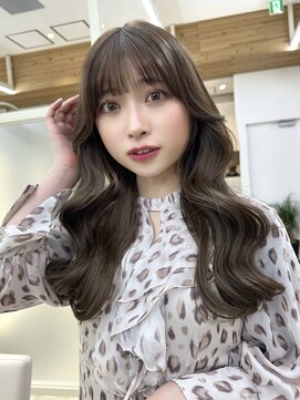 アフロートリノ(AFLOAT Leino) 動きが出るフェイスレイヤーカット　横顔美人な顔まわりレイヤー