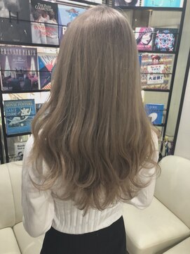 トムキャット(TOM CAT) 【新宿TOMCAT】ミルクティーベージュ