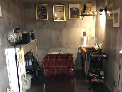 バーバーミネ(BARBER MINE)の写真