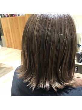 ビアンコ(BlANCO) ベージュカラー(四ツ橋)