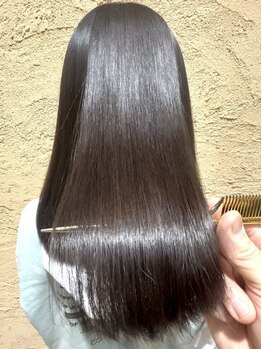 ヘアースタジアム ボブ 寝屋川公園駅店(Hair Stadium BOB)の写真/至高の髪質改善！サラ艶髪にする厳選トリートメントが自慢のサロン【Hair Stadium BOB】