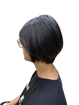 クオリス 上板橋店(QUALIS) 前髪あり大人ショート韓国風ウルフレイヤーアッシュカラー