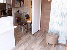 カラーライフ(COLOR LIFE)の雰囲気（最寄は新田駅徒歩5分！草加/蒲生/獨協大学前/越谷アクセス良好♪）