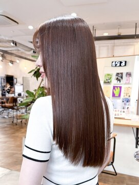 マルケ ドゥ マッシュ(MaruQuee de mashu) 透明感カラー/大阪梅田/レイヤーカット/ブリーチ/ダブルカラー