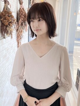 キュー(CUE) フェミニンロブ、髪質改善、ヘッドスパ