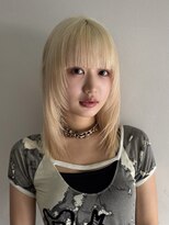 サンク 原宿 表参道(cinq) ★ロングレイヤーカットロングウルフカットミルクティーベージュ