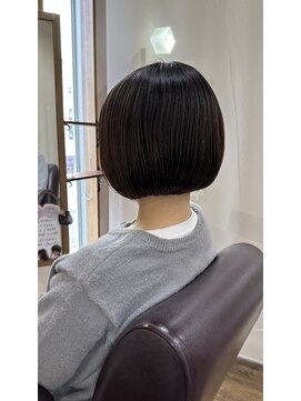ミニマルボブ／ショートボブ／ミニボブ／切りっぱなしボブ