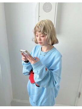 ミュー(Mu) ブロンド　ローライト　デザインカラー