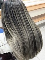 ランプ(Lamp) くびれレイヤー 白髪染め&白髪ぼかし/縮毛矯正と髪質改善UP