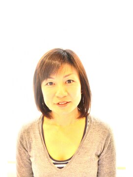 美容室リプル 大人のストレートボブ