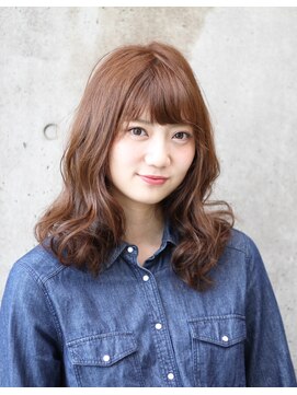 ヘアデザイン ノアール(hair design NoiR) ふんわりパーマ×ベージュ系カラー　大人かわいいスタイル