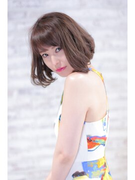 リアンバイアリュール(Lian by Allure) 抜け感×ボブ