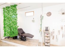 リバー ヘアラウンジ(River Hair Lounge)の雰囲気（フルフラットシャンプー台♪髪質改善 縮毛矯正 白髪染め）