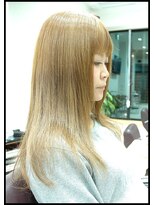 メタ(META)&nbsp;カット＋低ハイブリッドカラー（ハイトーンなアッシュ）