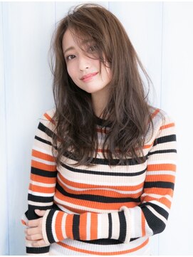 ロット 横浜(lot) 似合わせミディアムレイヤーカット×ダークアッシュ[横浜駅]