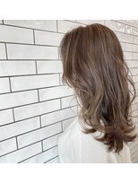 ノーブル シェアサロン(NOBLE ＋Shaire salon) ハイライトグレージュカラー