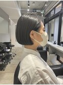 大人の切りっぱなしボブ