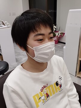 プルベル 刈り上げショート