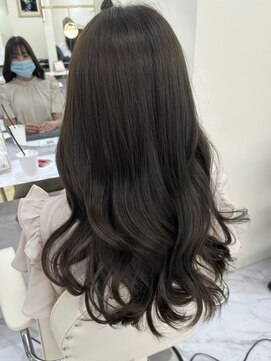 シェノン サントル(CHAINON CENTRE) グレージュカラー/シルキーベージュ/斜めバング[梅田/大阪]