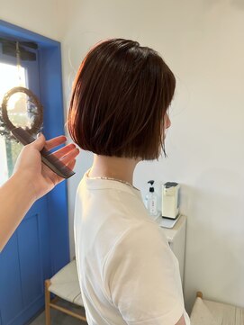 ジジ フィーカ 佐野(Gigi fika) 顎下ボブ