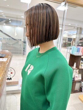 モリオ フロム ロンドン サッポロファクトリー店(morio FROM LONDON) 【morio札幌】札幌ボブ　大人かわいいハイライトぱつっとボブ