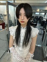 アリートウキョウ(ALLY TOKYO) シャギー黒髪ロングウルフカットロングレイヤーカット中性ウルフ