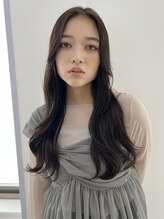 ニューヨークニューヨーク 新田辺店(NYNY) ロングレイヤー×透明感ダークアッシュカラー