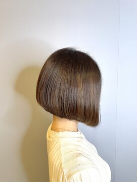 ブロッサム 東久留米店(Blossom) 大人可愛い小顔ジャギーボブ似合わせオリーブベージュボブ