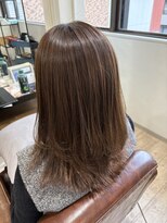 セライロ 千葉(celilo)&nbsp;ミディアムレイヤー×柔らかベージュ◎