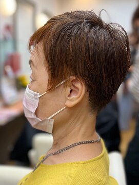 ヘアーメイク ツインズ(Hair Make TWINS) 小顔ショート