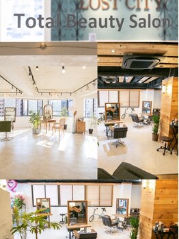 ロストシティー 二俣川(LOST CITY)の写真/【二俣川駅徒歩3分】人気系列店の少人数制プライベートサロンがOPEN!扱いやすさが魅力のカットを体験して*