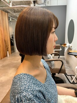 ファクト(FACT SPA)の写真/白髪染め/白髪ぼかしハイライトもお洒落なツヤ髪に！大人女性の魅力を最大限に引き出したスタイルを◎