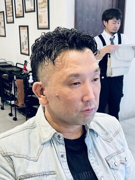 グレイスフルバーバーロンドン 大宮店(Graceful Barber London) 【40代 男性】ロンドンツーブロパーマ(大宮/バーバー)