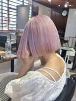 ラフ バイ マグ 南松本(R.A.F. by Mag)&nbsp;ホワイトピンクカラーピンクベージュカラーハイトーンカラー