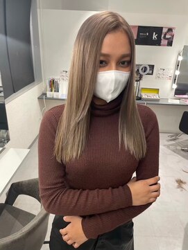 キング(K!ng) 縮毛矯正髪質改善ハイライトレイヤーカット枚方美容室エクステ