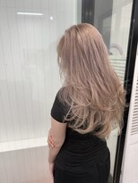 ヘアースマイルクー(HAIR SMILE COEUR)&nbsp;【COEUR/HAYATO】レイヤーカット　ハイトーン　ミルクティー