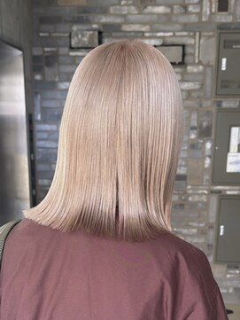 ヲタク(wotaku.) ホワイトミルクティーベージュトリプルカラーハイトーンカラー