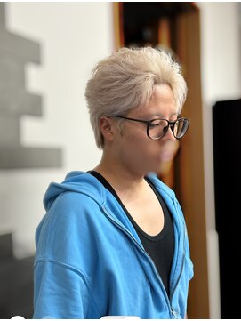 セフィル(SEPHILE) ホワイトスパイキーフェザー