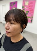 もみれ毛のアクセントが可愛い耳掛けショート