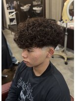 ハイパー(HYPER) 海外風ブラウンスペインカール【メンズ/パーマ】